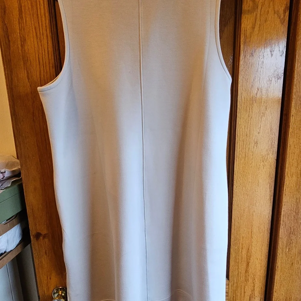 New Spanx Air Essentials Cloud Dress - Picture 2 of 6